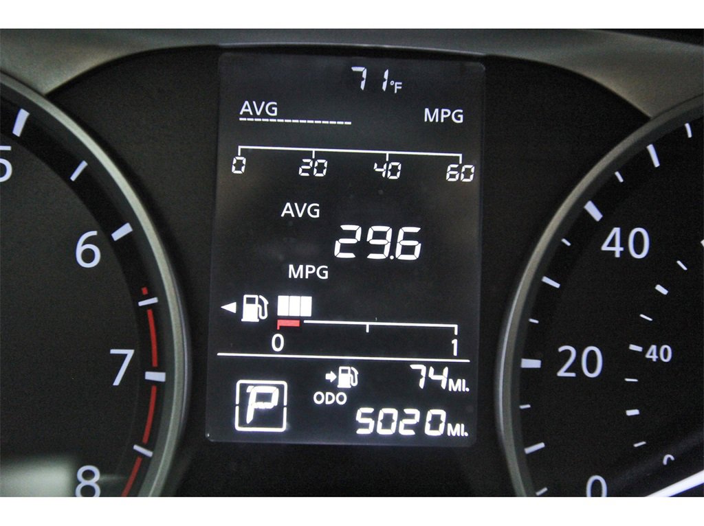 Used 2025 Nissan Kicks Play S image 23