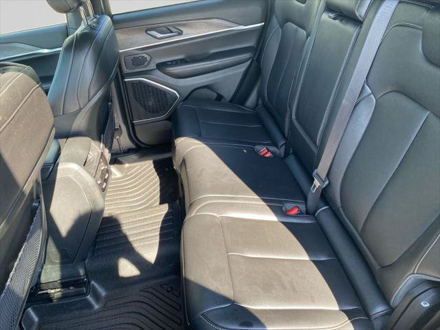 Certified 2024 Jeep Grand Cherokee Limited 4xe AWD/4WD image 15