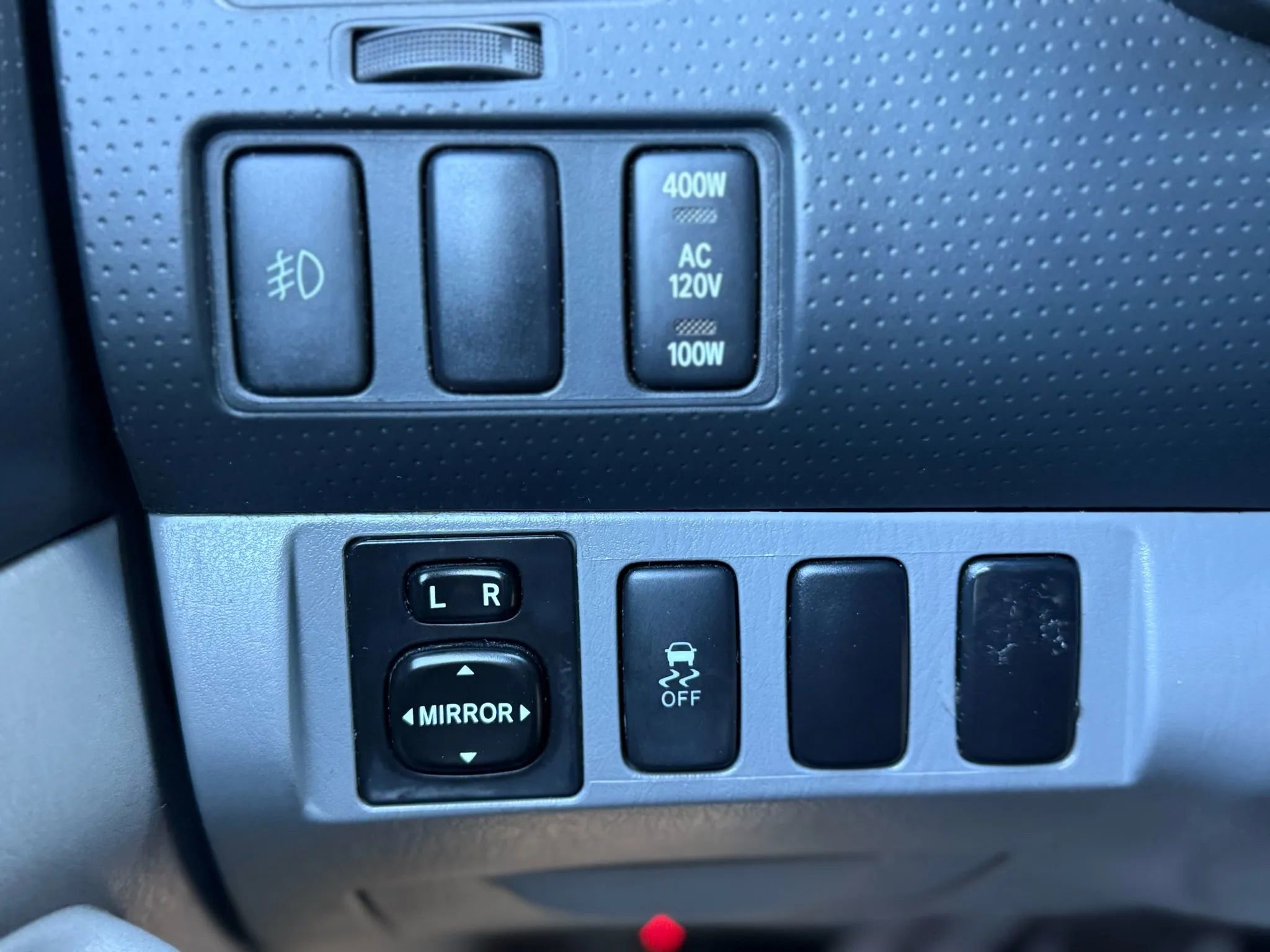 Used 2015 Toyota Tacoma PreRunner image 28