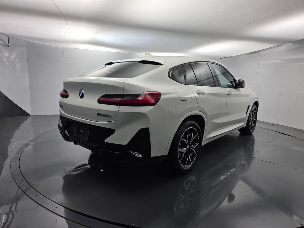 Used 2022 BMW X4 M40i AWD/4WD image 4