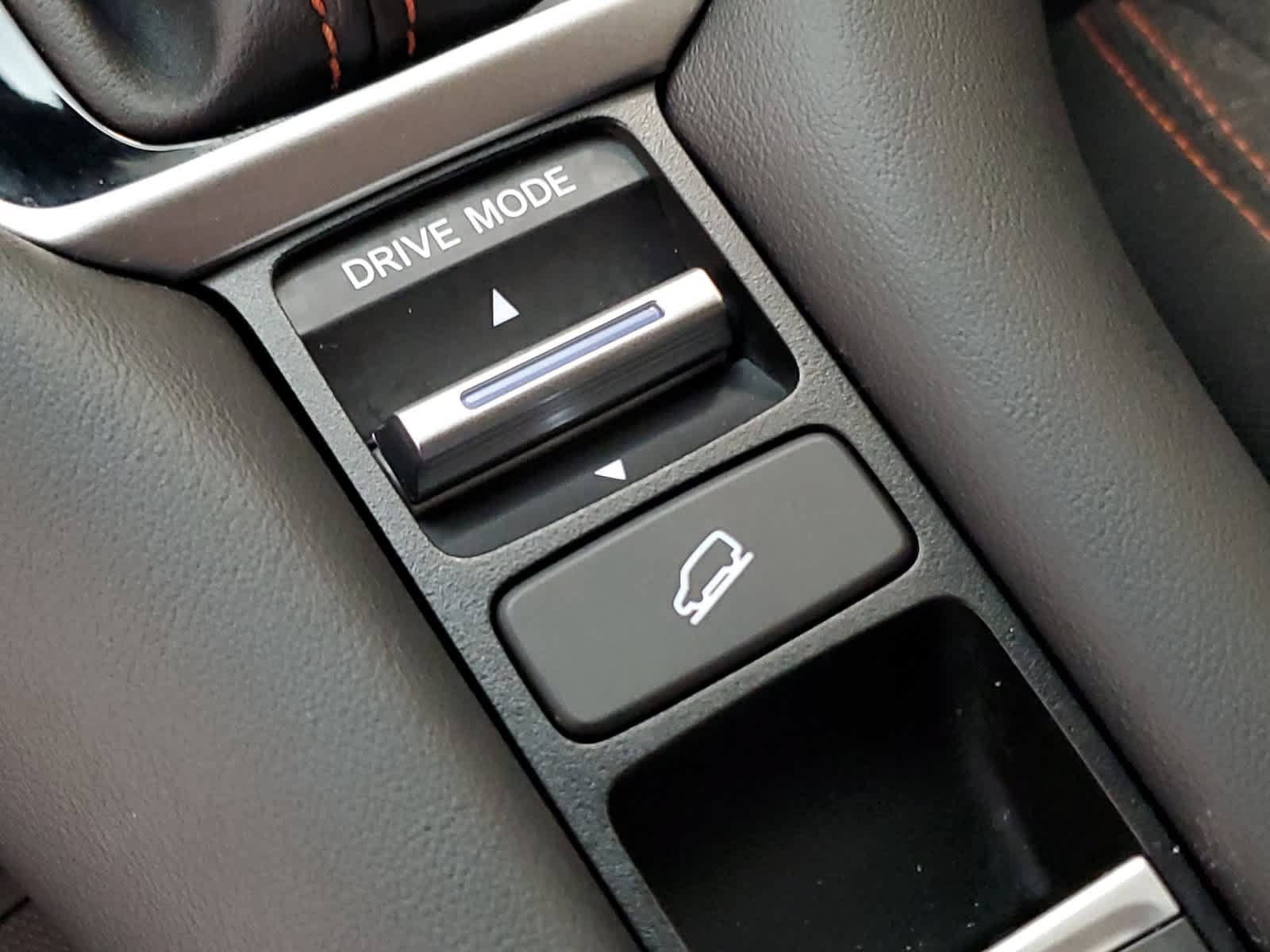 Certified 2025 Honda HR-V Sport image 29