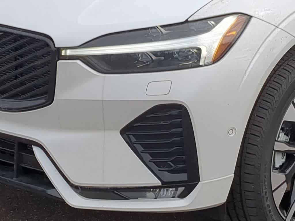 New 2026 Volvo XC60 B5 Plus w/ Climate Package AWD/4WD image 10