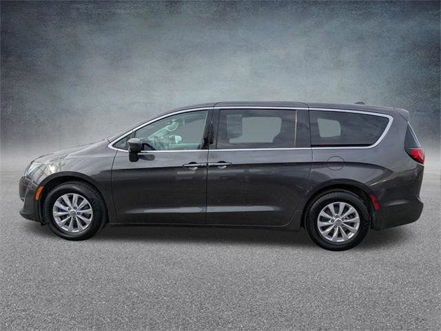 Certified 2018 Chrysler Pacifica Touring Plus image 7