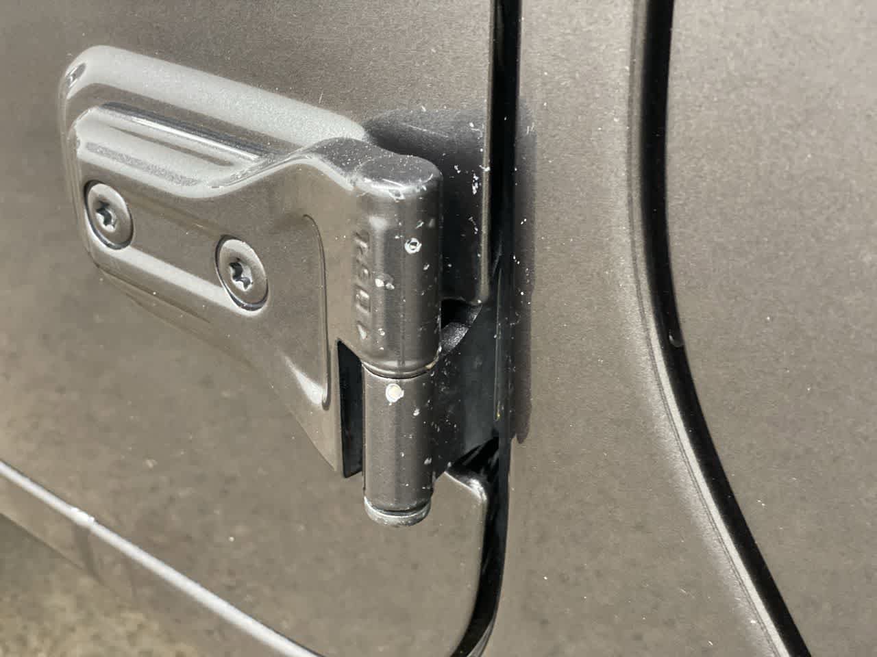 Used 2025 Jeep Wrangler Sahara image 31