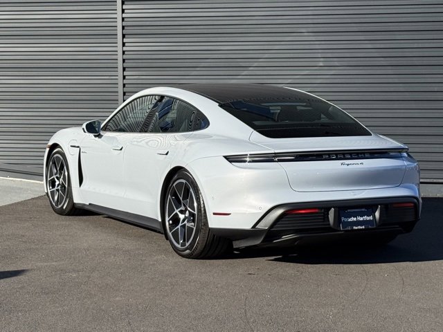 New 2025 Porsche Taycan image 3