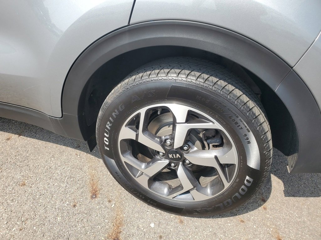 Used 2021 Kia Sportage LX image 13