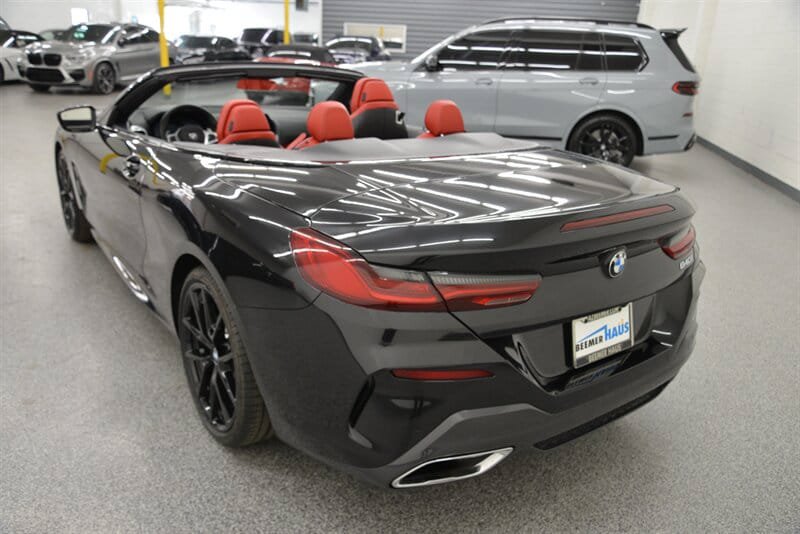 Used 2022 BMW 840i Convertible RWD image 15