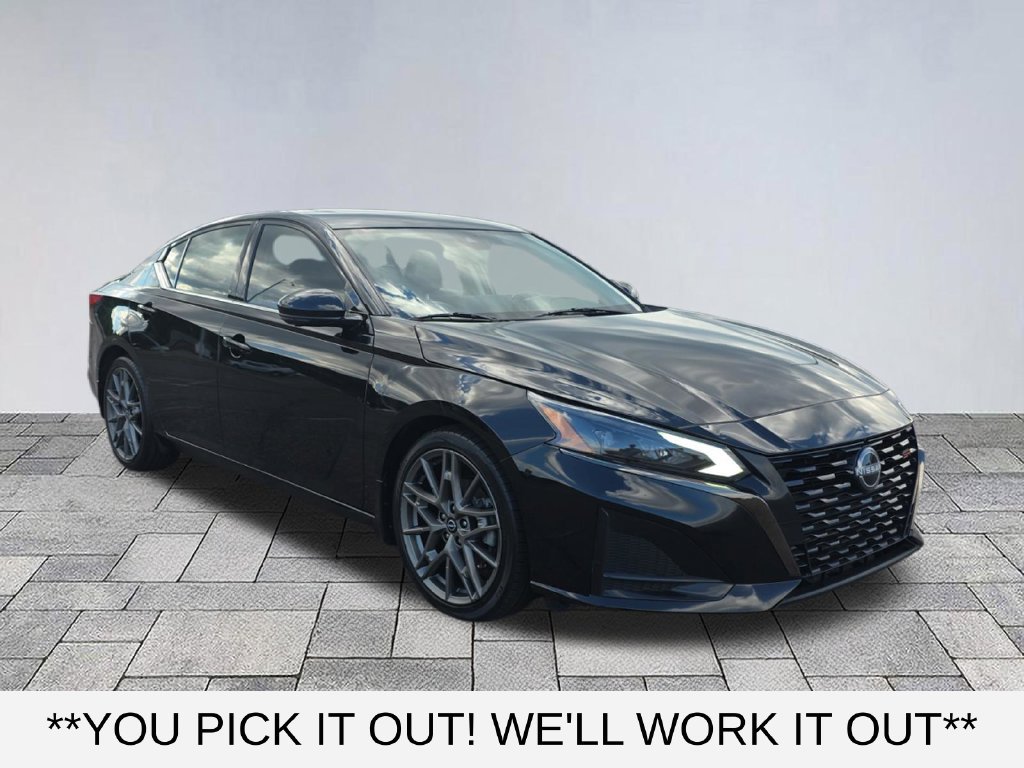 Used 2023 Nissan Altima 2.0 SR FWD 360° Tour