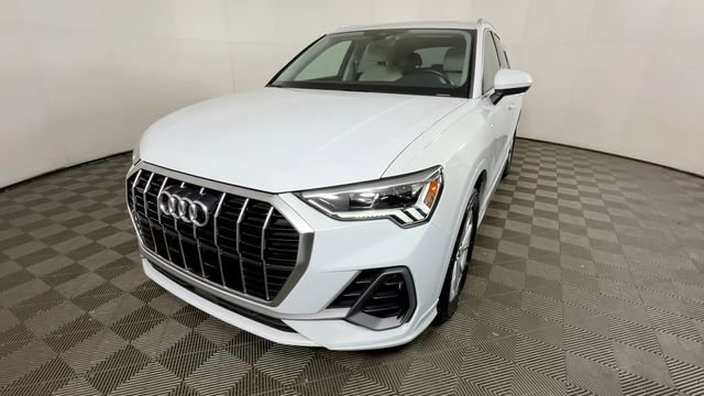 Used 2022 Audi Q3 2.0T Premium Plus AWD/4WD image 11