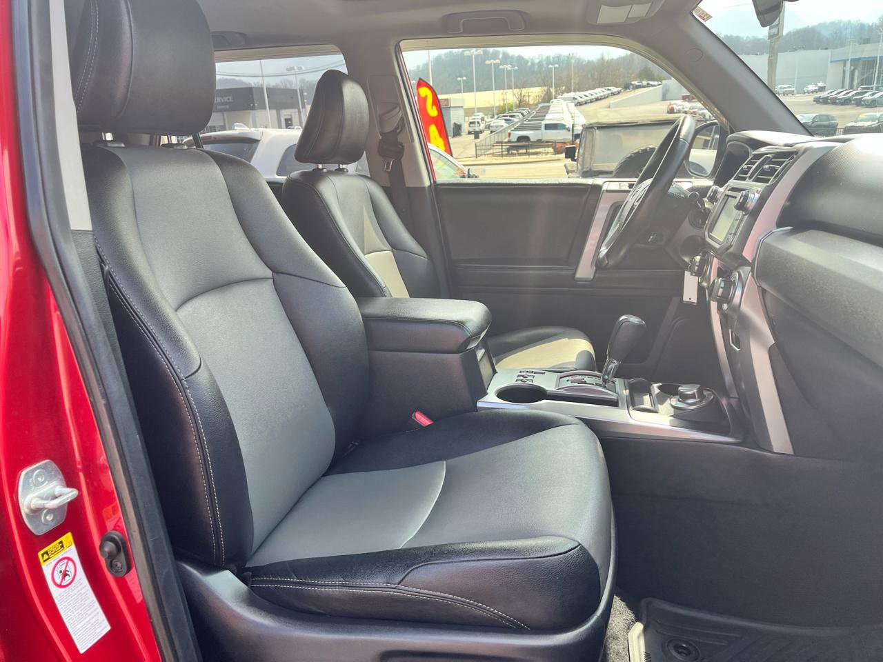 Used 2014 Toyota 4Runner SR5 Premium AWD/4WD image 21