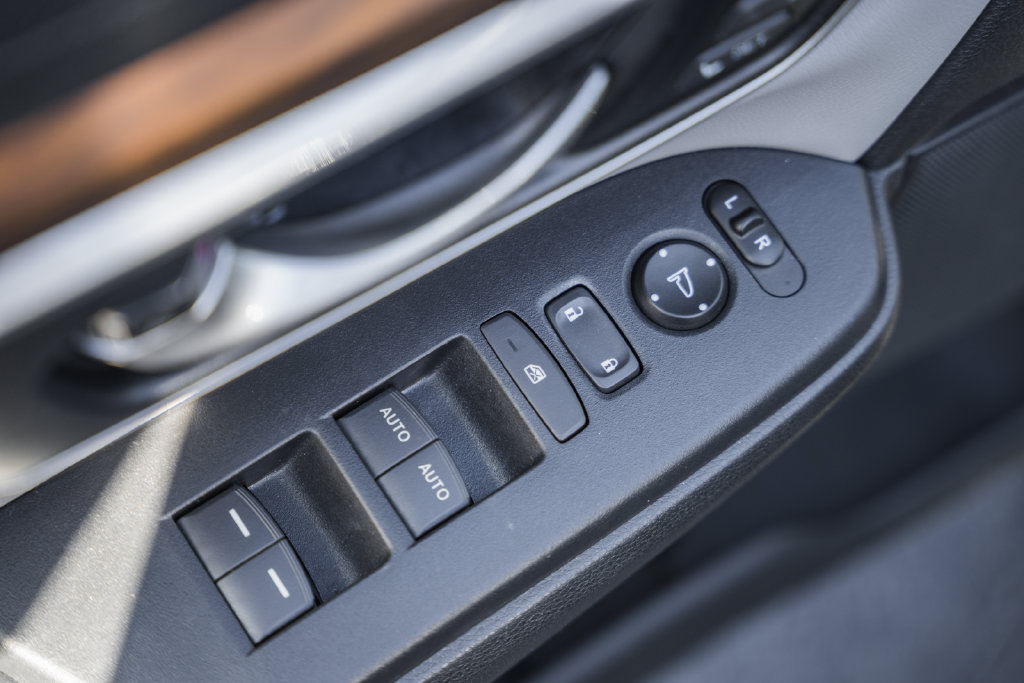 Used 2020 Honda CR-V EX-L image 39