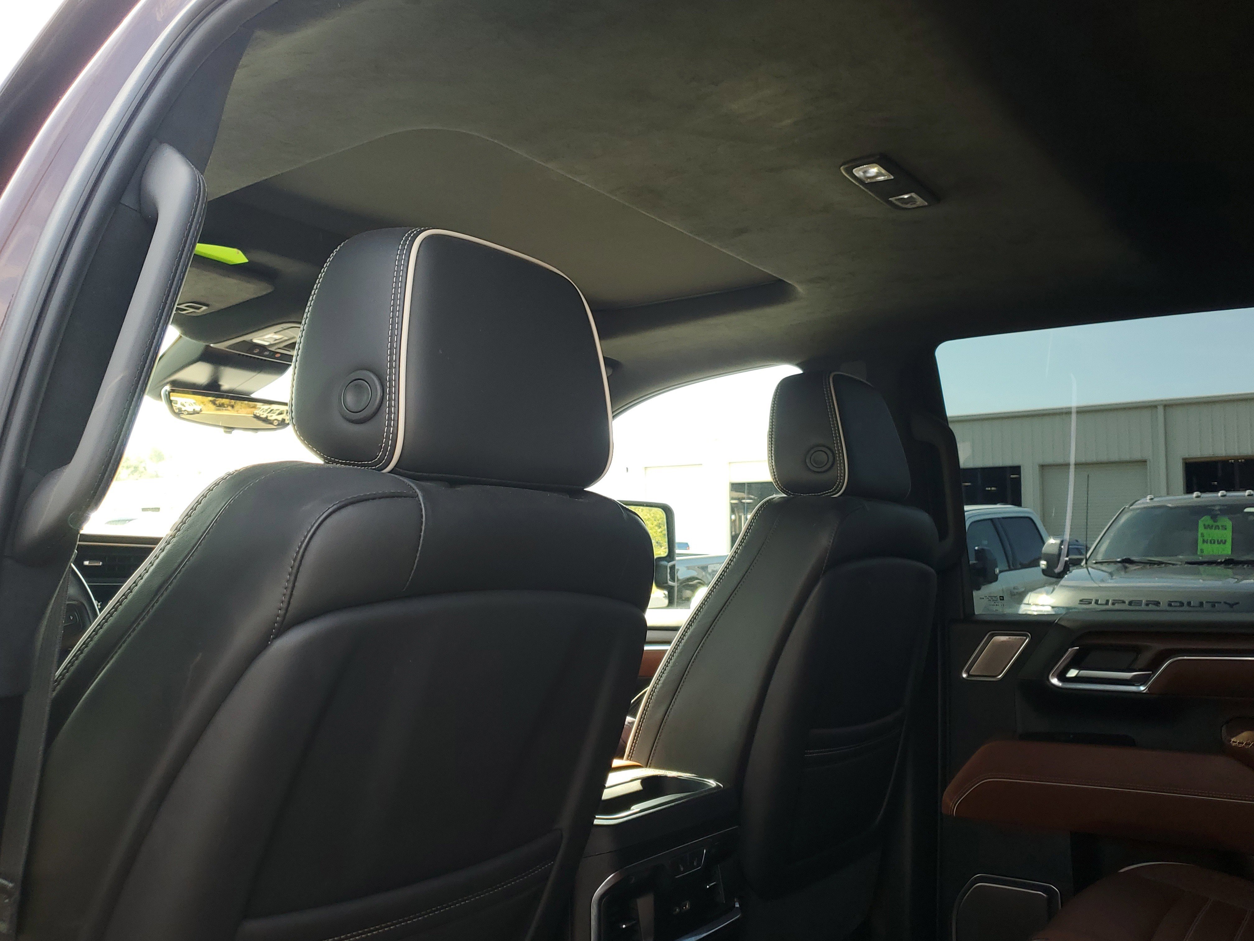 Used 2024 GMC Sierra 2500 Denali Ultimate image 14