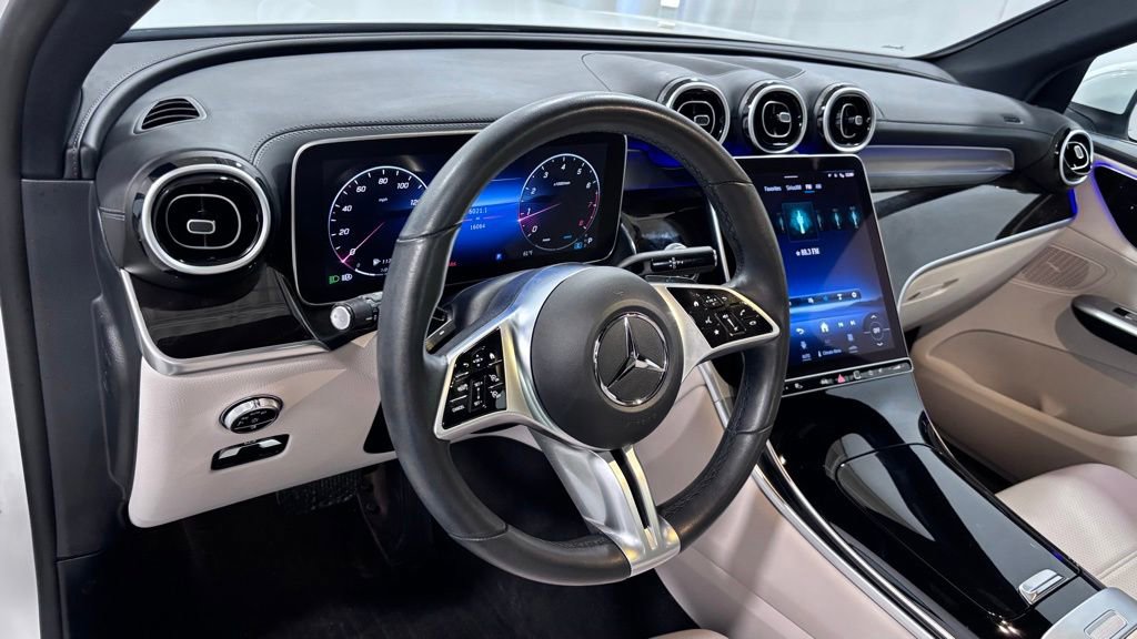 Certified 2023 Mercedes-Benz GLC 300 4MATIC image 10