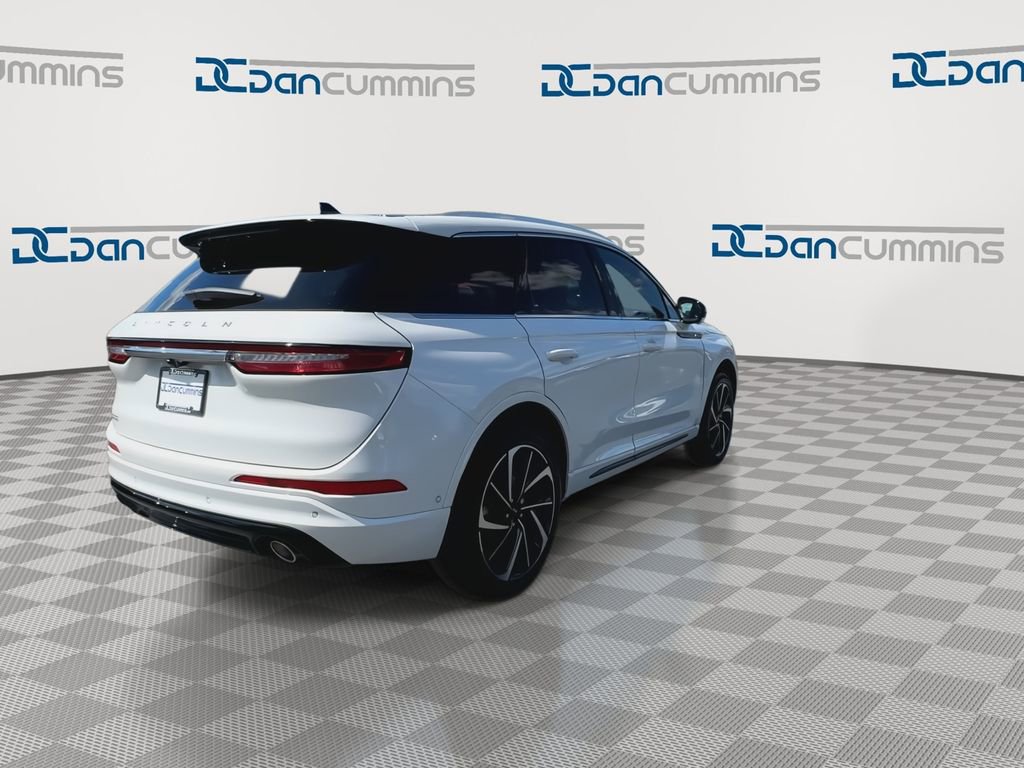 Used 2023 Lincoln Corsair Grand Touring w/ Equipment Group 302A AWD/4WD image 8