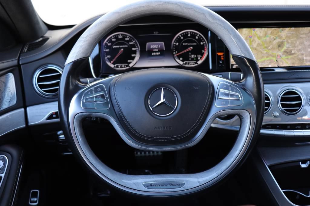 Used 2015 Mercedes-Benz S 63 AMG 4MATIC Sedan image 44