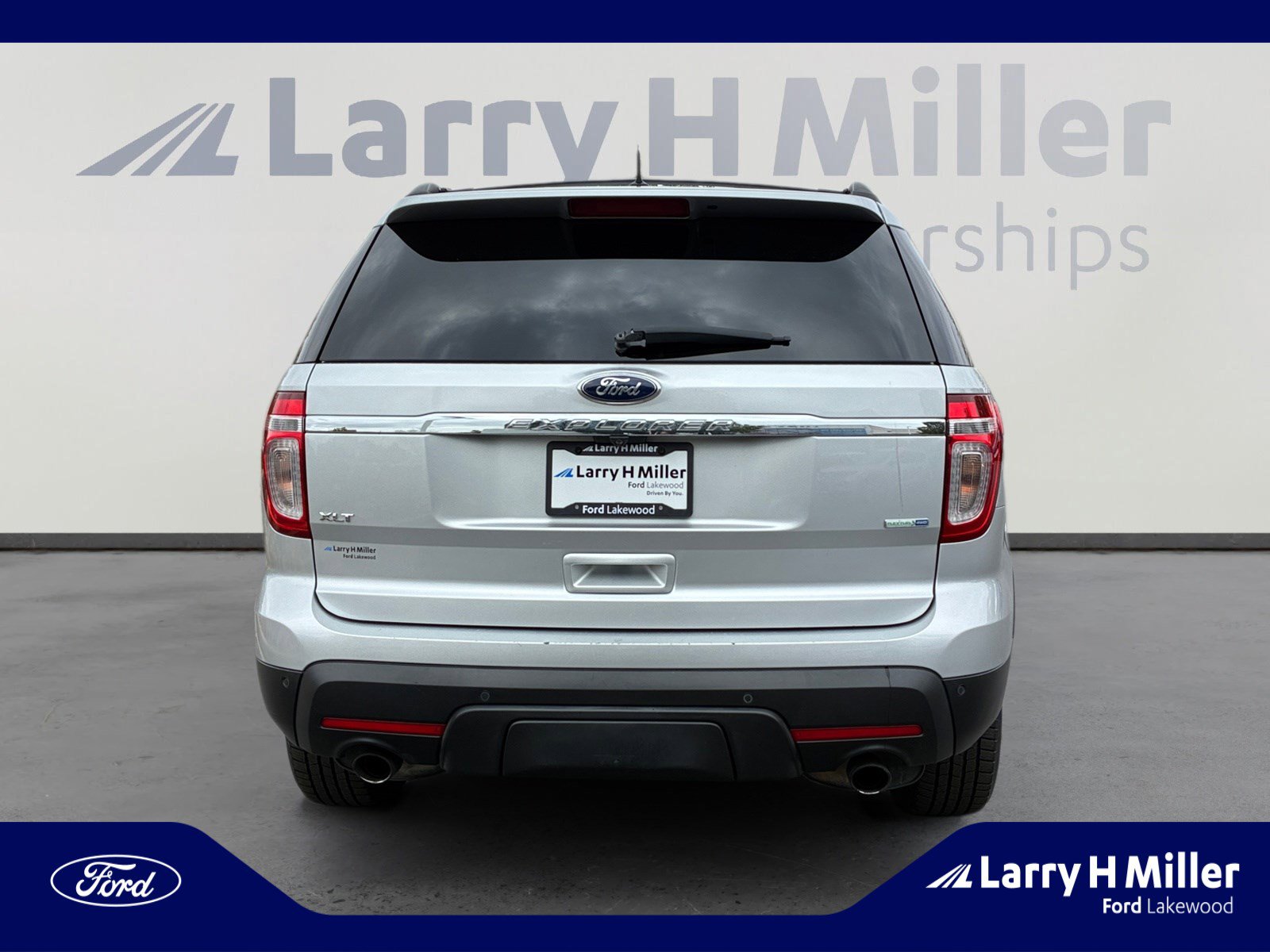 Used 2013 Ford Explorer XLT AWD/4WD image 4