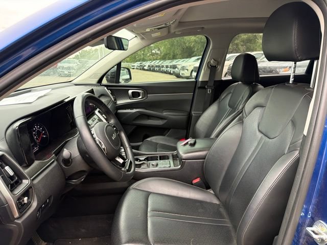 Used 2023 Kia Sorento S w/ Panoramic Sunroof Package FWD image 15