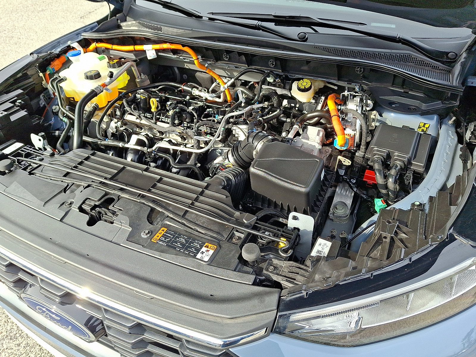 Certified 2025 Ford Escape ST-Line Elite w/ Tech Pack #1 image 31