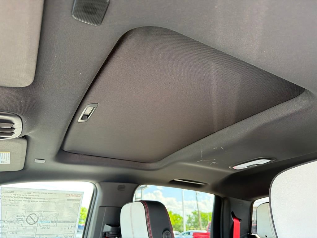 New 2026 GMC Canyon AT4X image 13