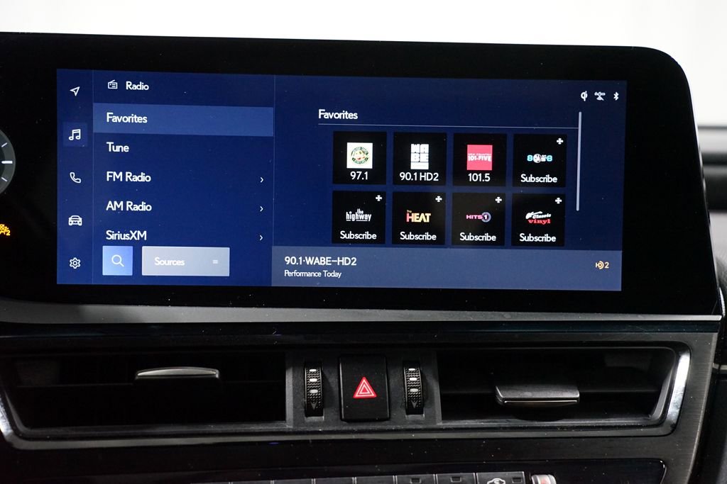 Used 2024 Lexus ES 350 Ultra Luxury w/ Accessory Package (Z2) image 20