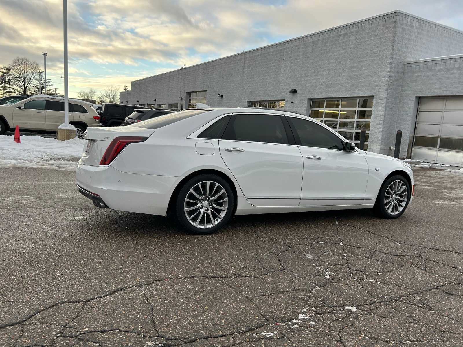 Used 2018 Cadillac CT6 Luxury image 12