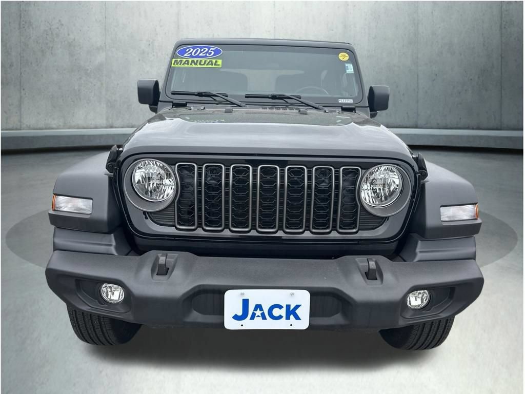 Used 2025 Jeep Wrangler Sport AWD/4WD image 11