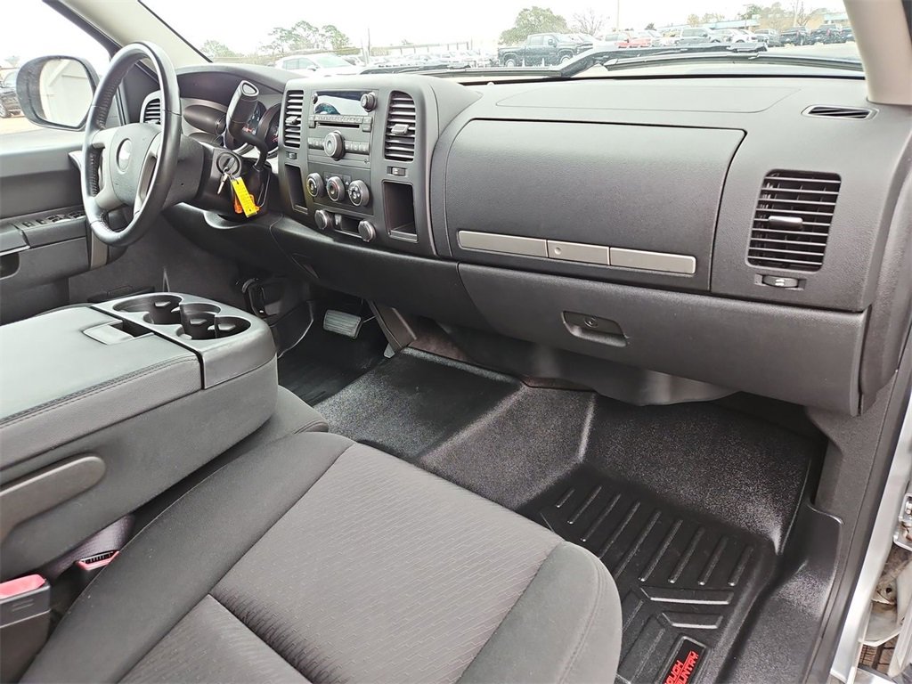 Used 2013 Chevrolet Silverado 1500 LT image 18