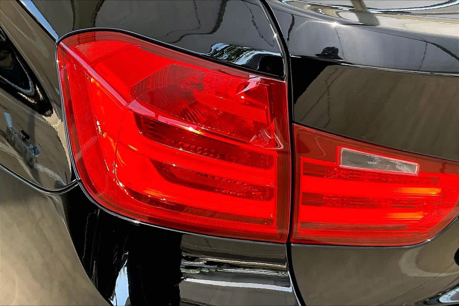 Used 2014 BMW 328i Sedan RWD image 29