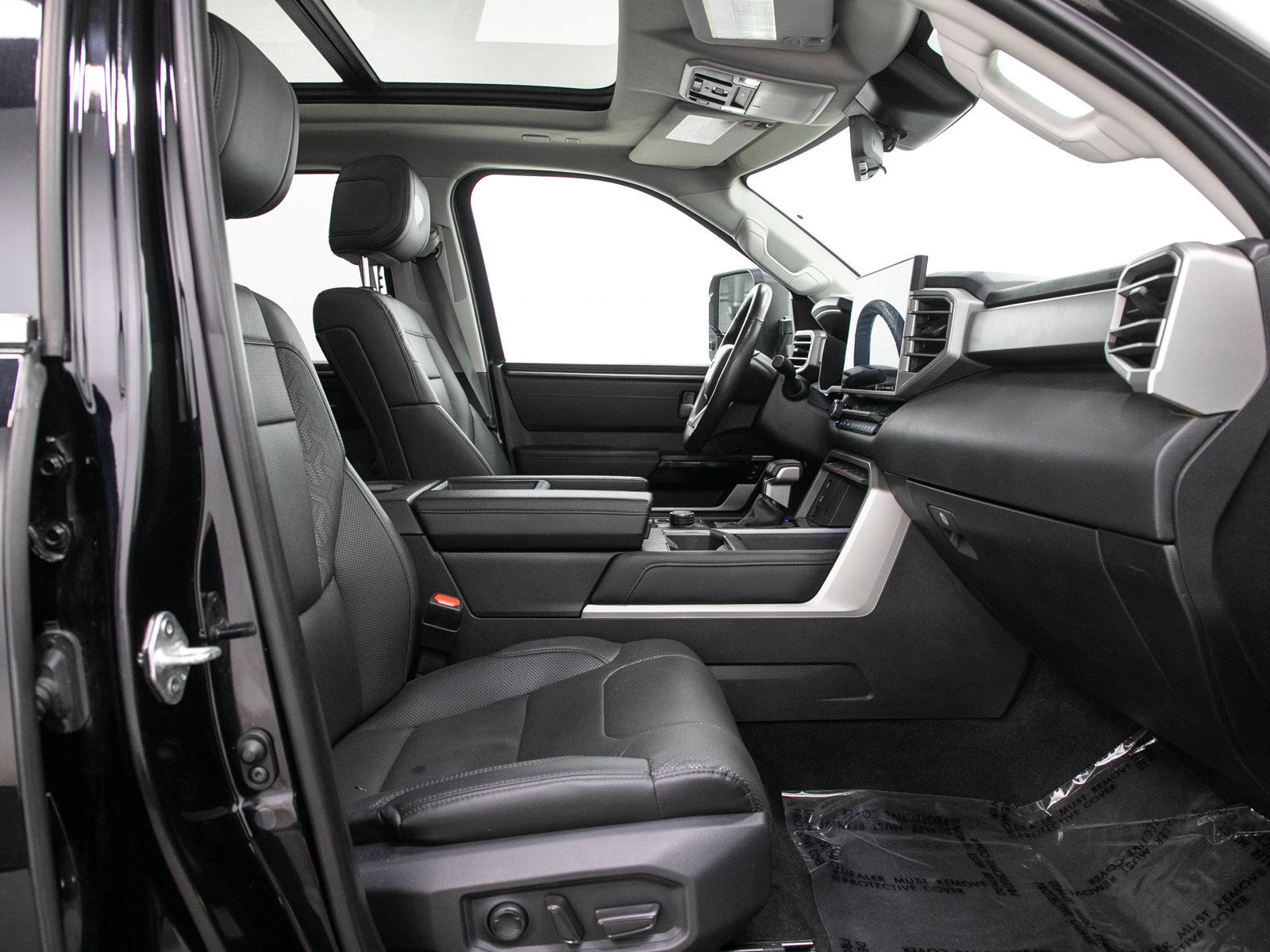 Used 2023 Toyota Tundra Limited AWD/4WD image 13