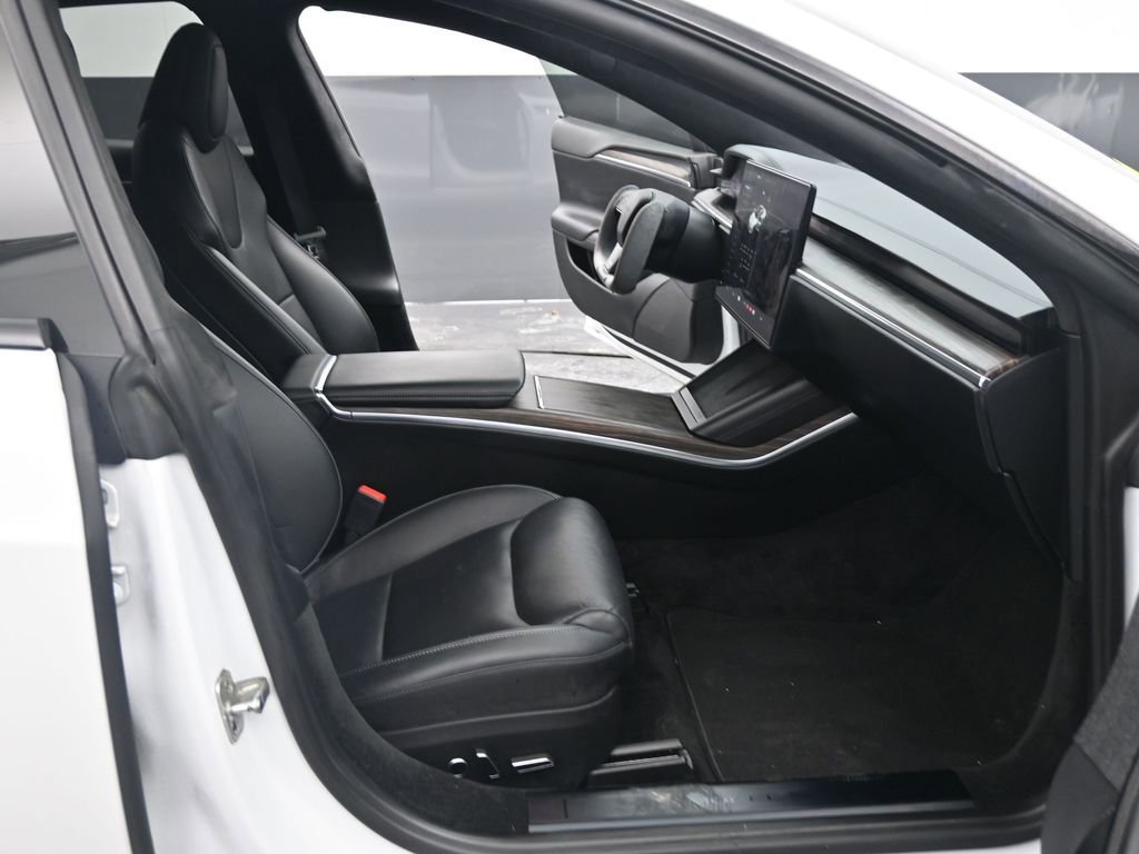 Used 2021 Tesla Model S Plaid image 42