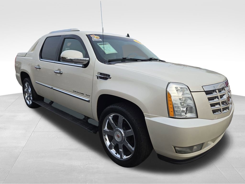 Used 2013 Cadillac Escalade EXT Premium image 8