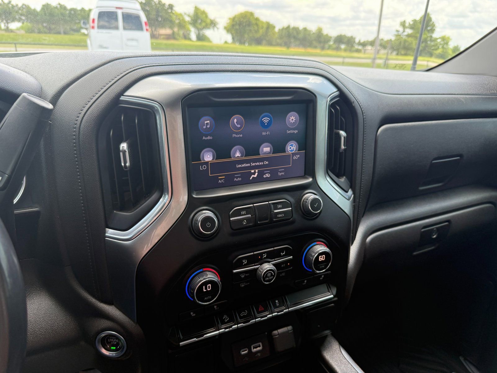 Used 2021 Chevrolet Silverado 1500 LT Trail Boss w/ LPO, Dark Essentials Package image 19