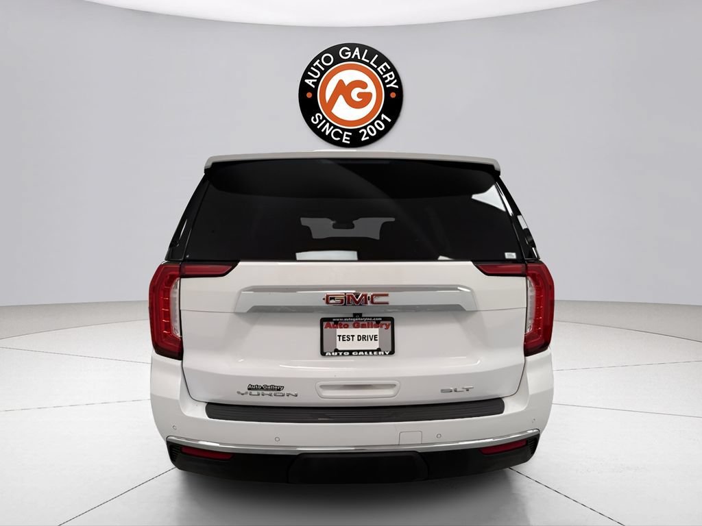 Used 2024 GMC Yukon SLT AWD/4WD image 4