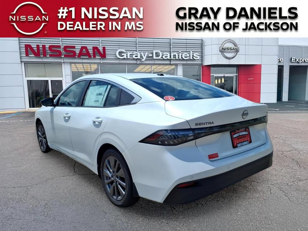 New 2026 Nissan Sentra SL w/ Floor Mat Package FWD image 5