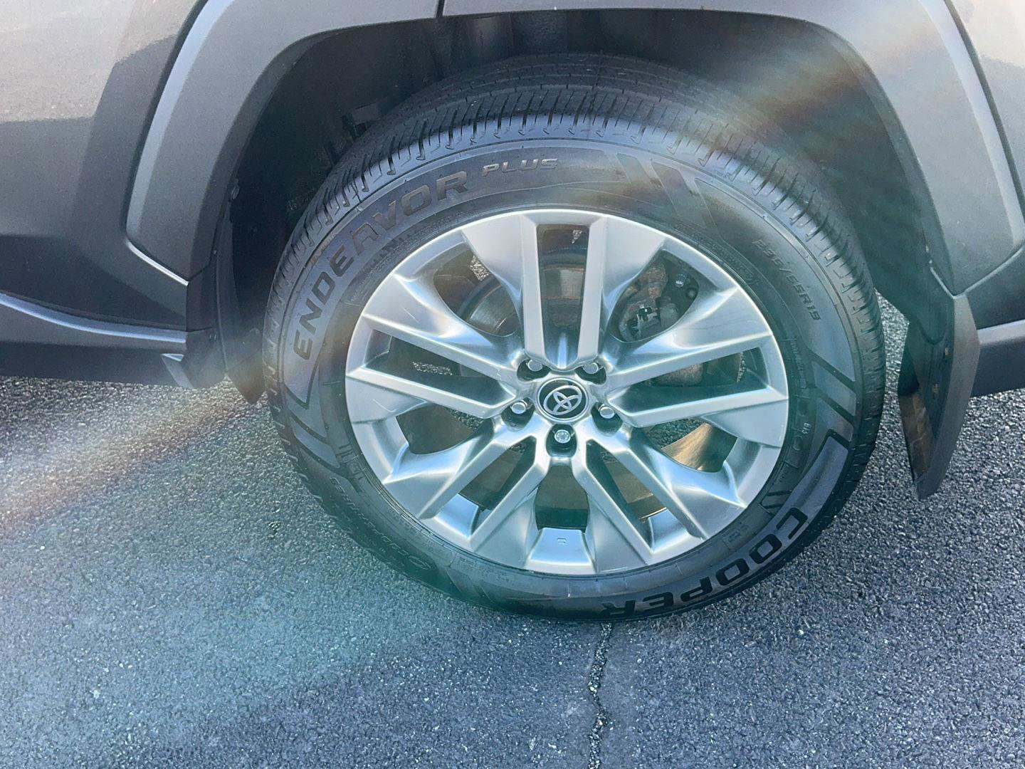Certified 2023 Toyota RAV4 XLE Premium AWD/4WD image 15