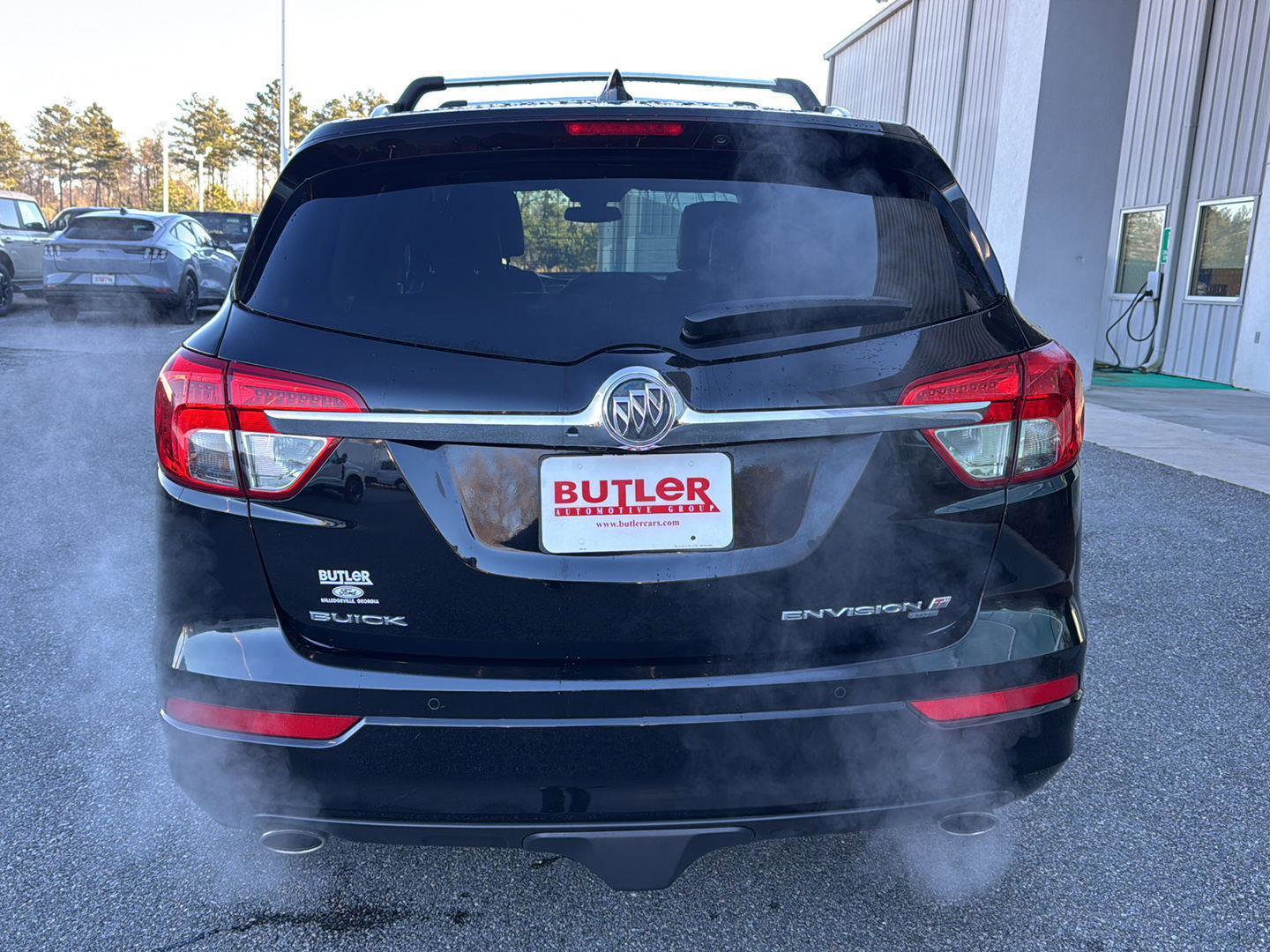 Used 2017 Buick Envision Premium w/ Driver Confidence Package image 4