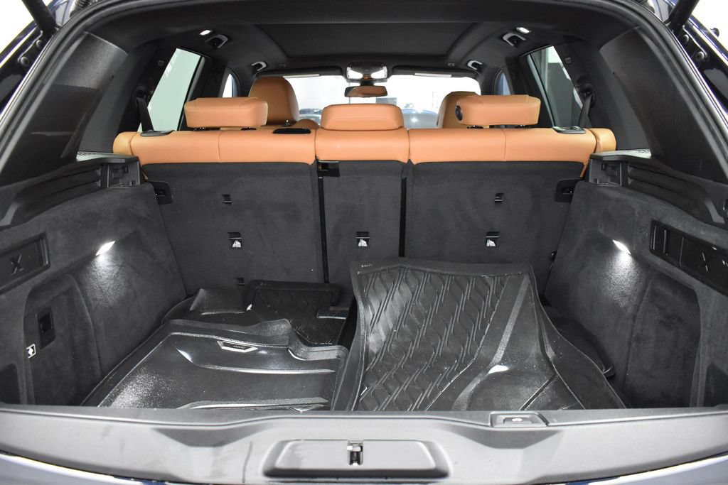 Used 2023 BMW X5 xDrive40i w/ M Sport Package AWD/4WD image 13