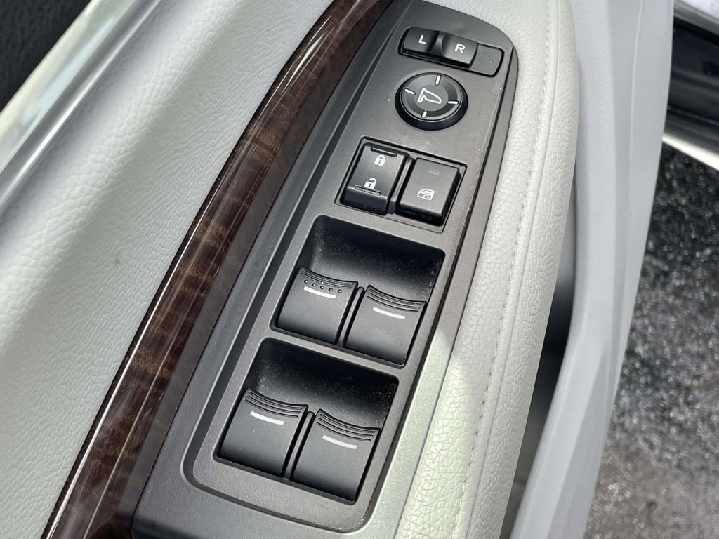Used 2018 Acura MDX FWD image 6