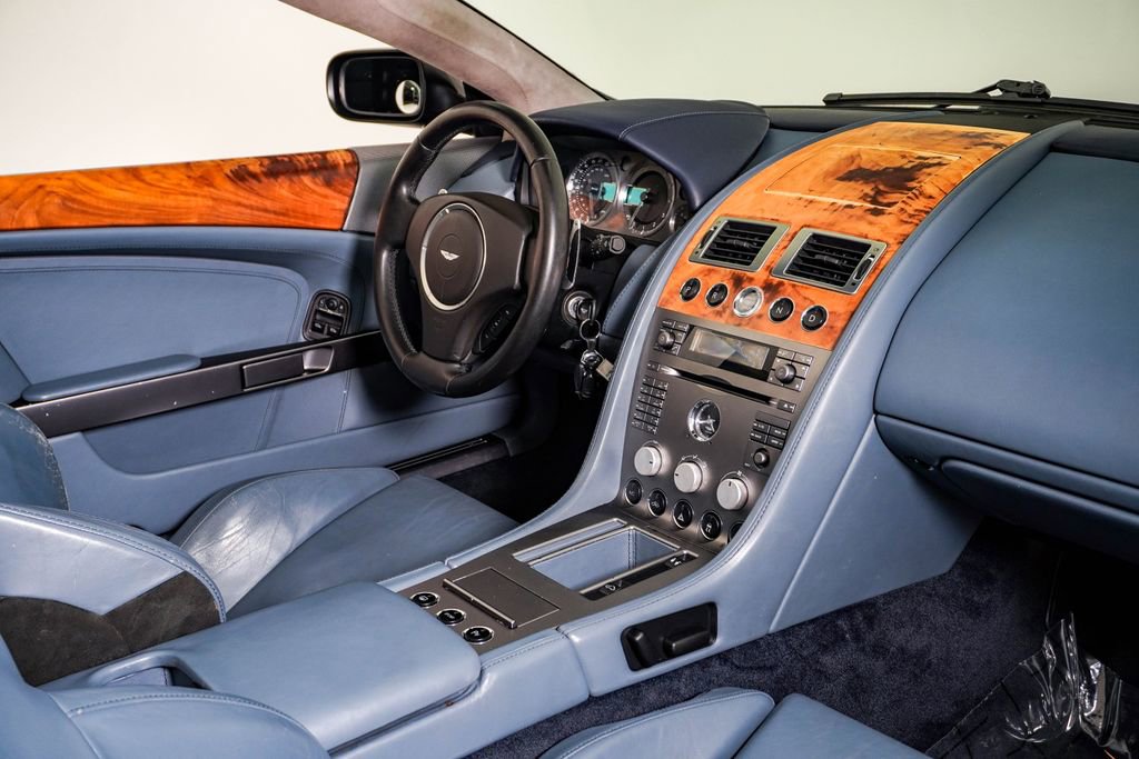 Used 2006 Aston Martin DB9 Volante image 17