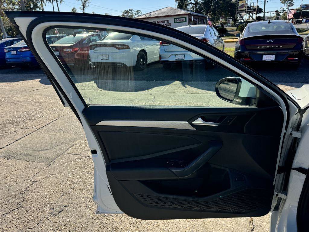 Used 2019 Volkswagen Jetta S w/ Driver Assistance Package FWD image 12
