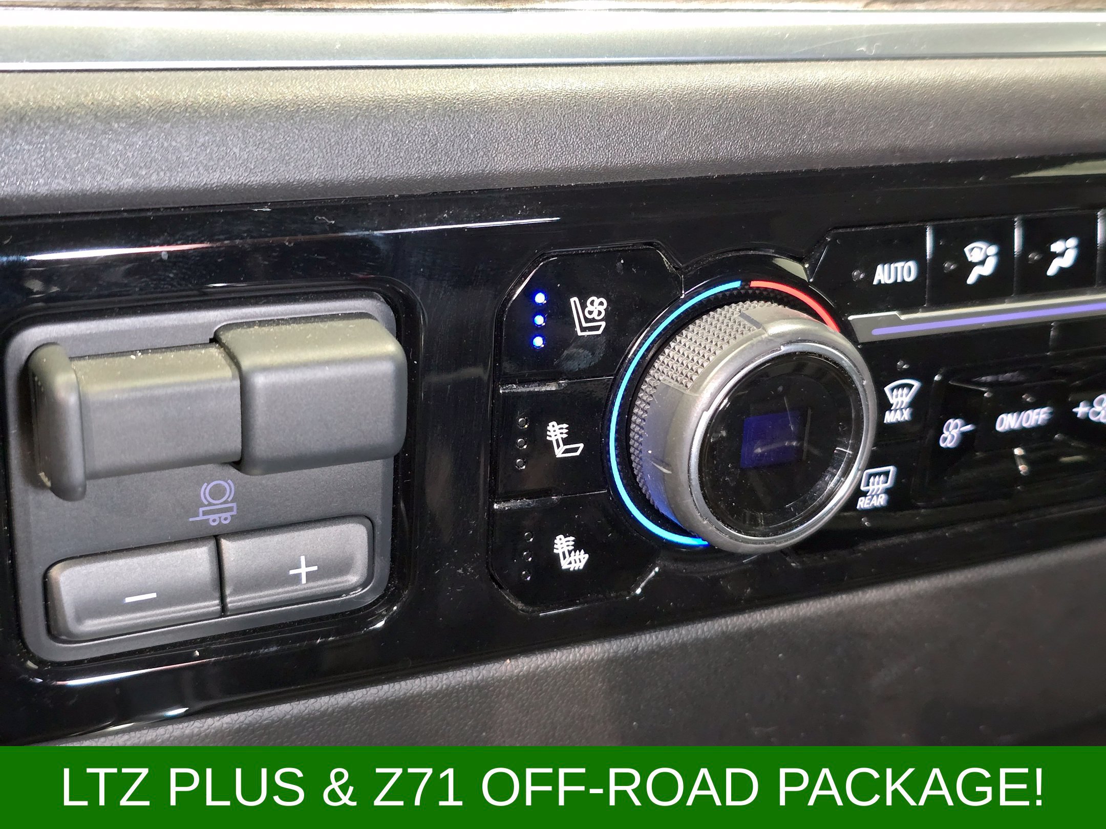 Used 2022 Chevrolet Silverado 1500 LTZ w/ Z71 Off-Road Package AWD/4WD image 21