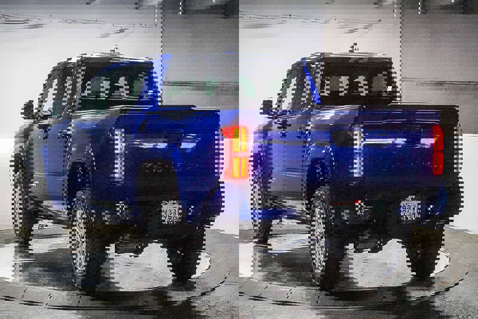 Certified 2024 Toyota Tacoma SR5 image 9