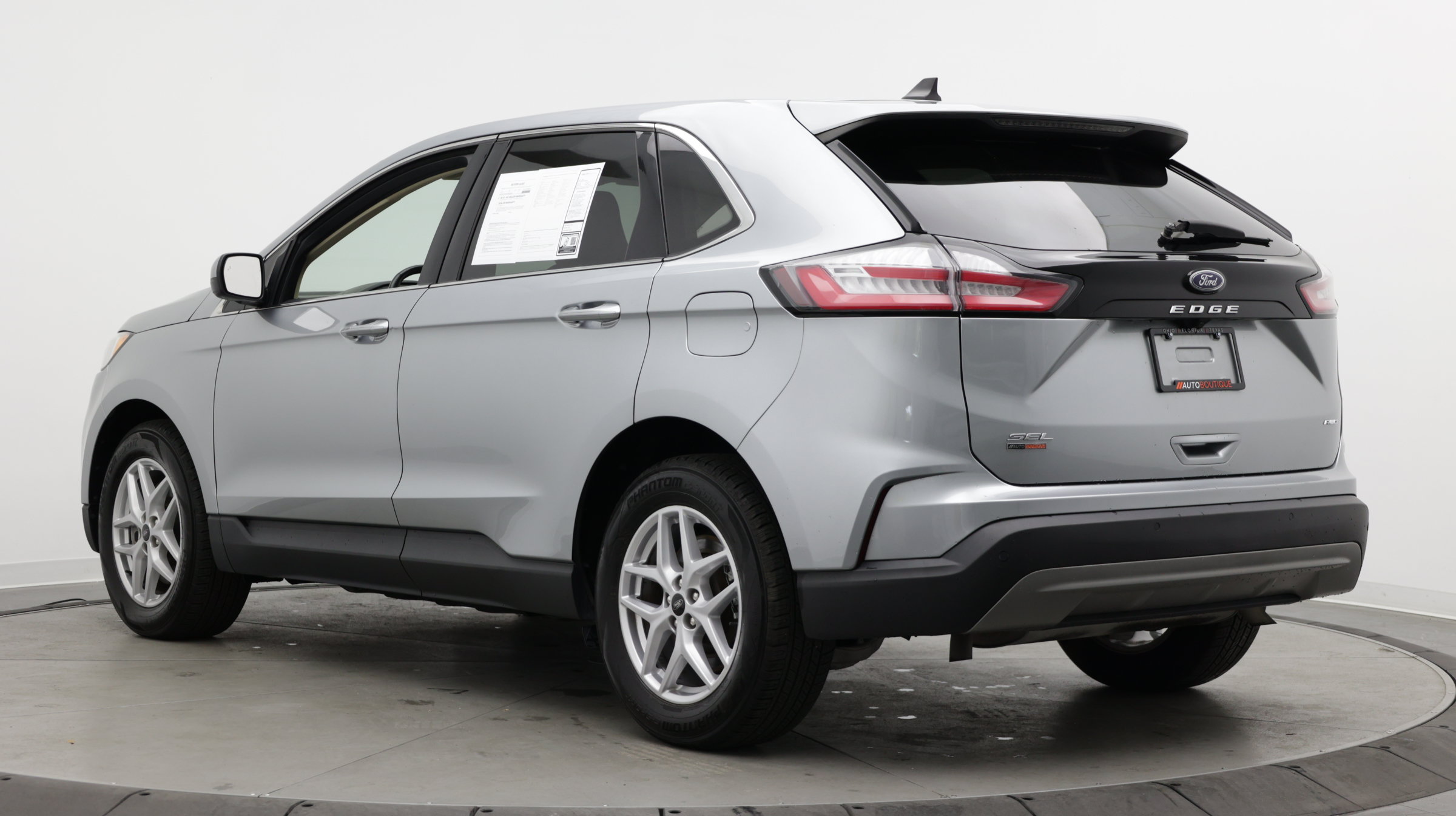 Used 2024 Ford Edge SEL AWD/4WD image 4