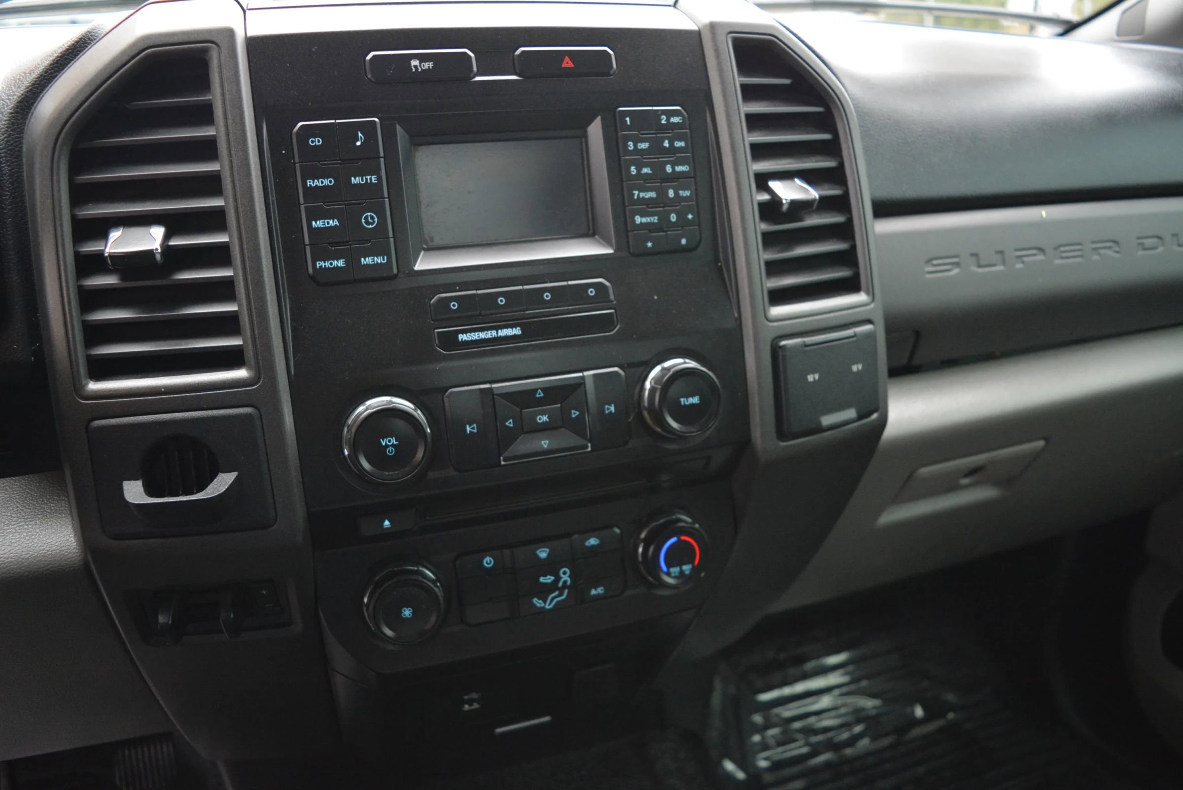 Used 2017 Ford F250 XL w/ XL Value Package image 18