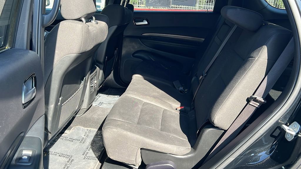 Used 2023 Dodge Durango SXT image 11