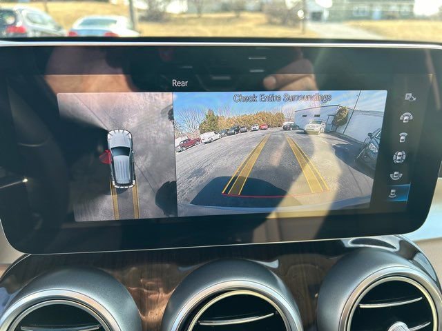 Used 2020 Mercedes-Benz GLC 300 image 38