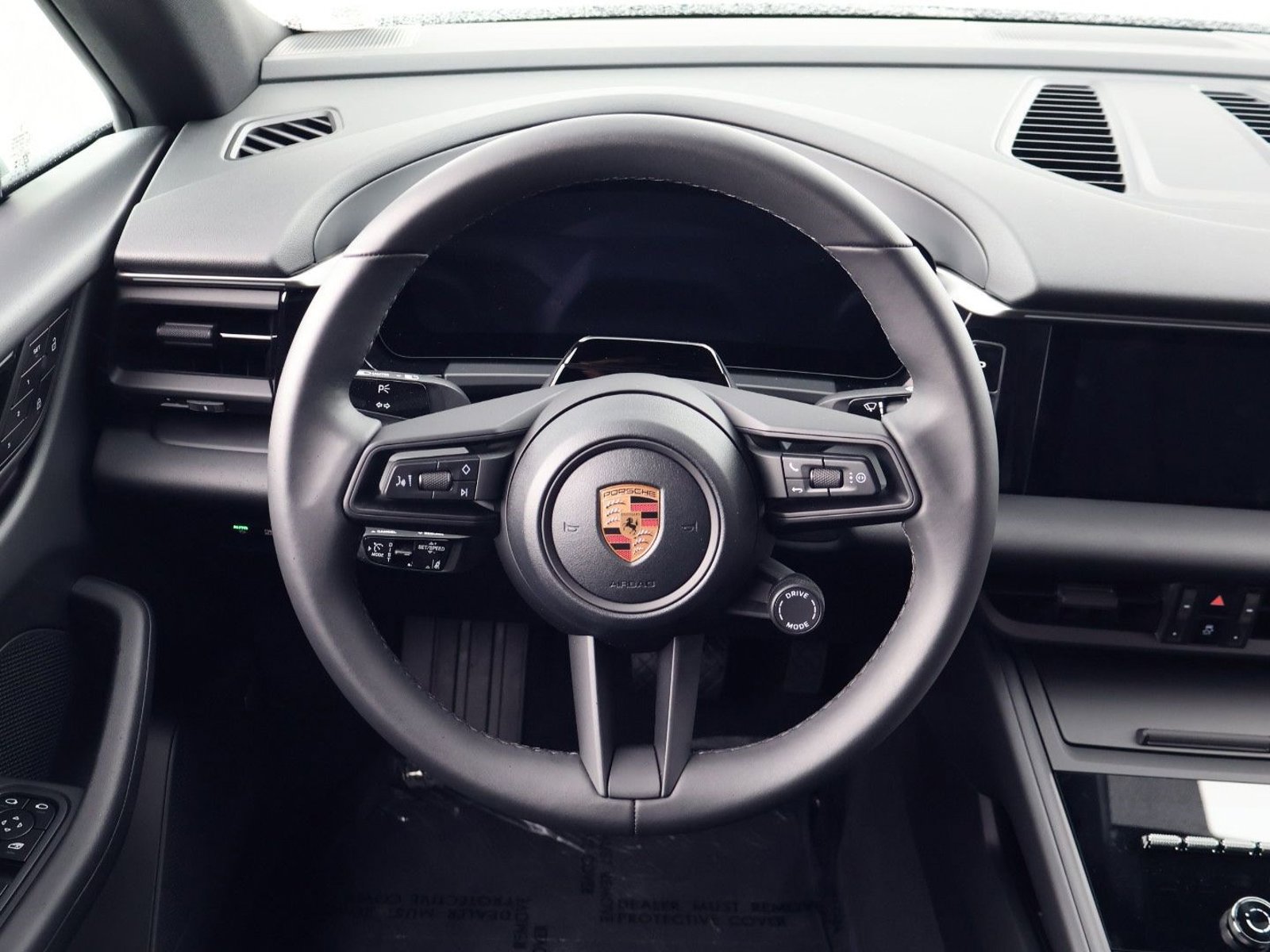 New 2026 Porsche Macan Electric RWD image 15