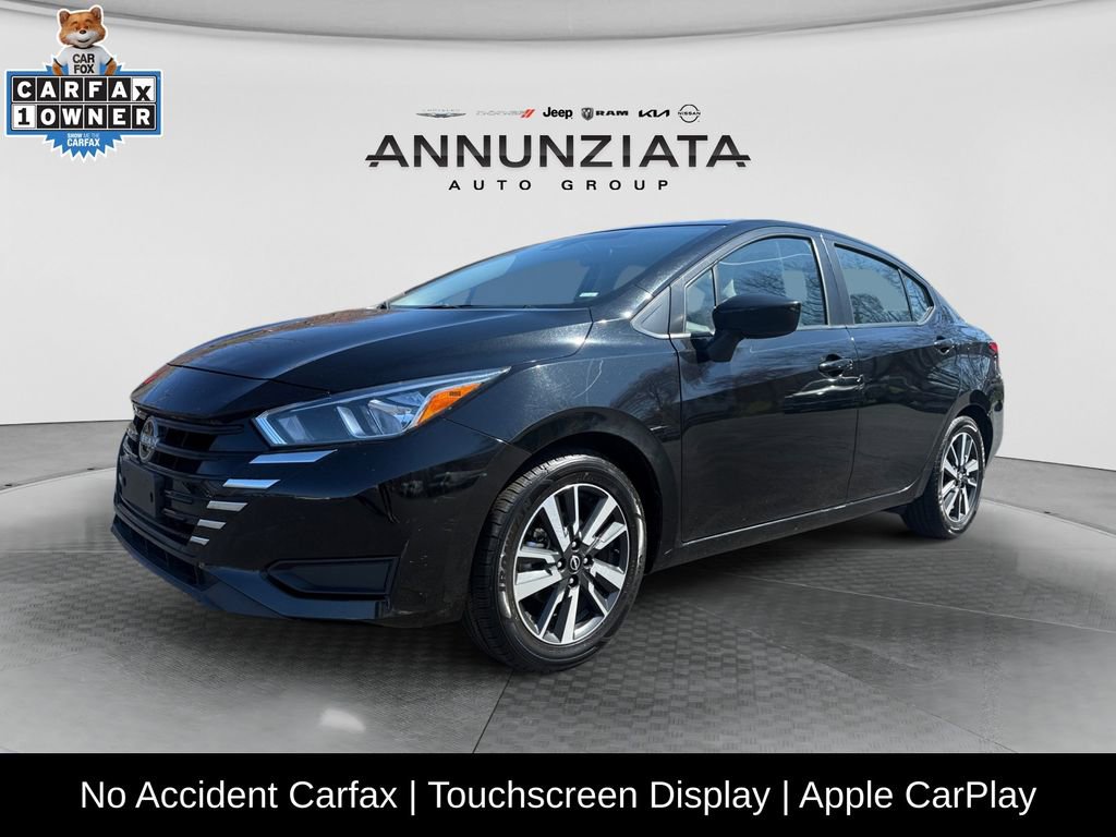 Used 2024 Nissan Versa SV FWD image 1