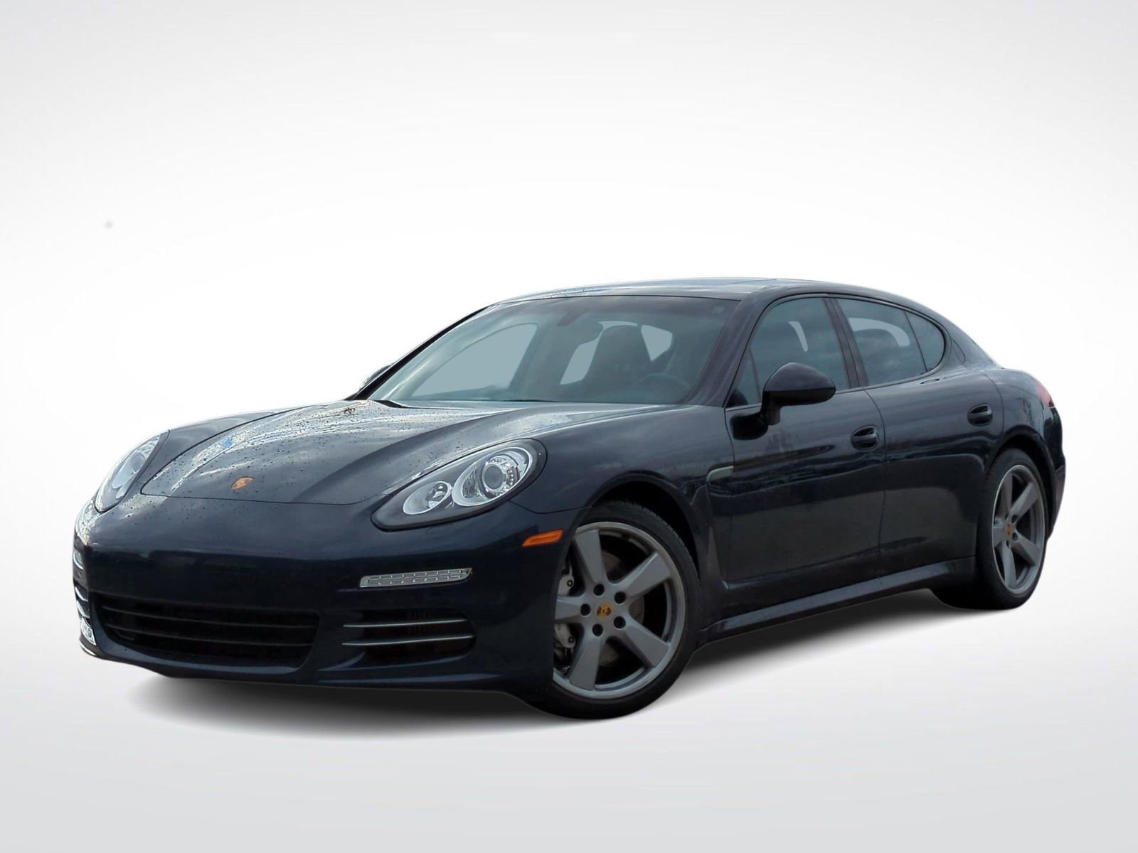 Used 2016 Porsche Panamera 4S image 1