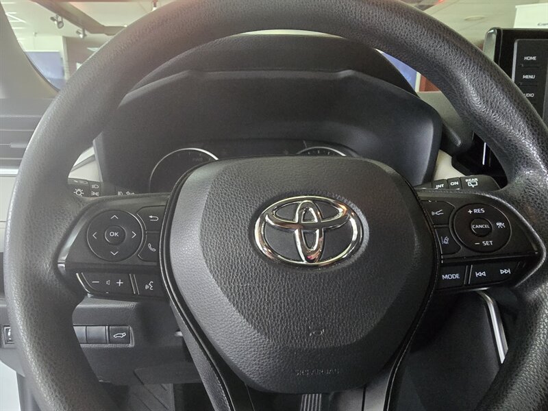 Used 2020 Toyota RAV4 XLE w/ Convenience Package AWD/4WD image 20
